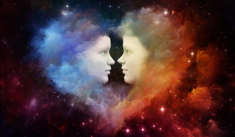 10 Simple Ways To Attract Your Soulmate With The Law Of Attraction