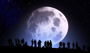 Read more about the article The 4 Zodiac Signs The June 2019 Full Moon Will Affect The Most