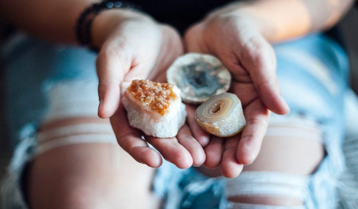 5 Powerful Crystals that are Ideal for Relieving Stress and Anxiety