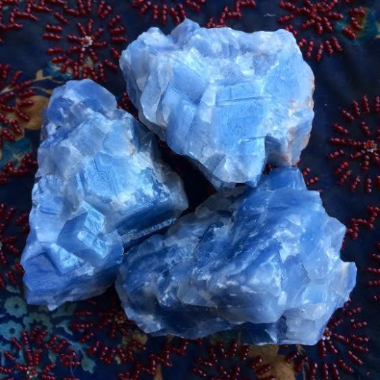 Blue calcite