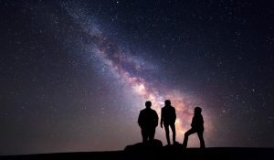 6 Reasons Why the Universe Sends the “Right People” into Our Lives