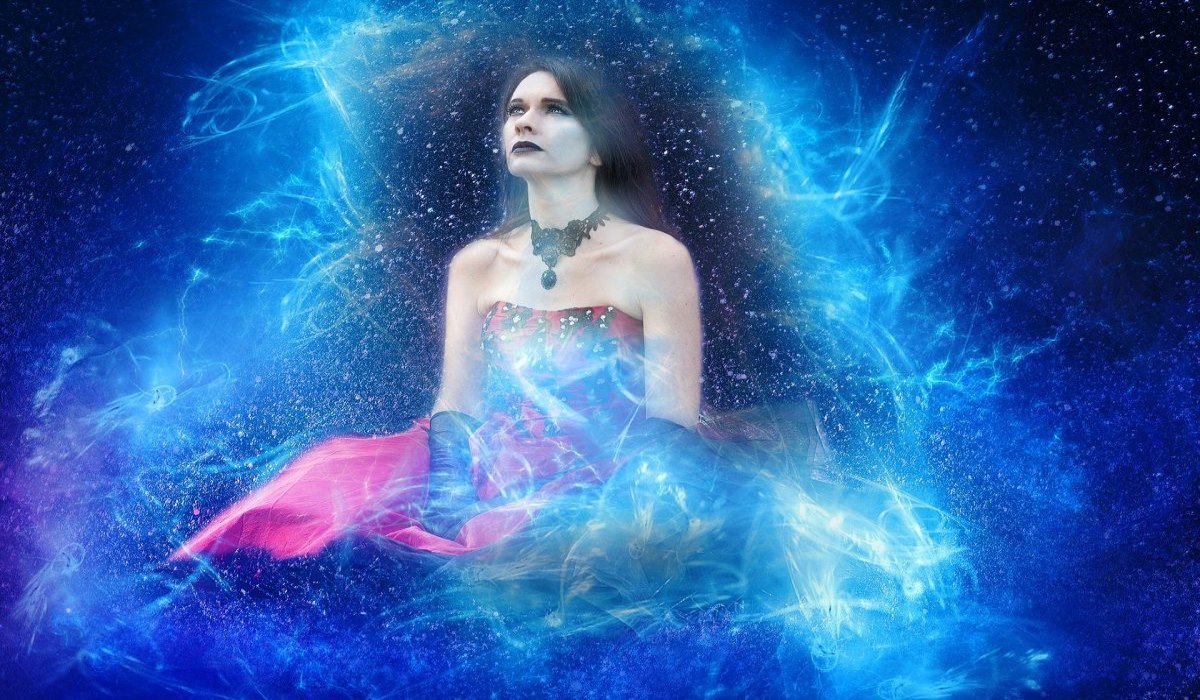 You are currently viewing 16 Unique Traits People Born with a Naturally Higher Frequency Have