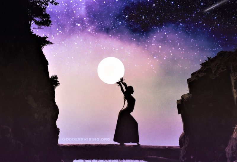 Full Moon in Virgo on March 9, 2020 - Here's What to Expect